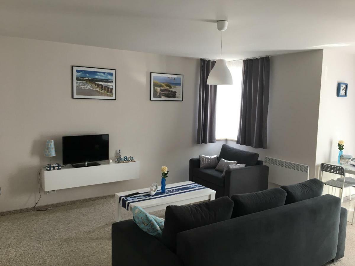 Apartament Sara Łeba Buitenkant foto