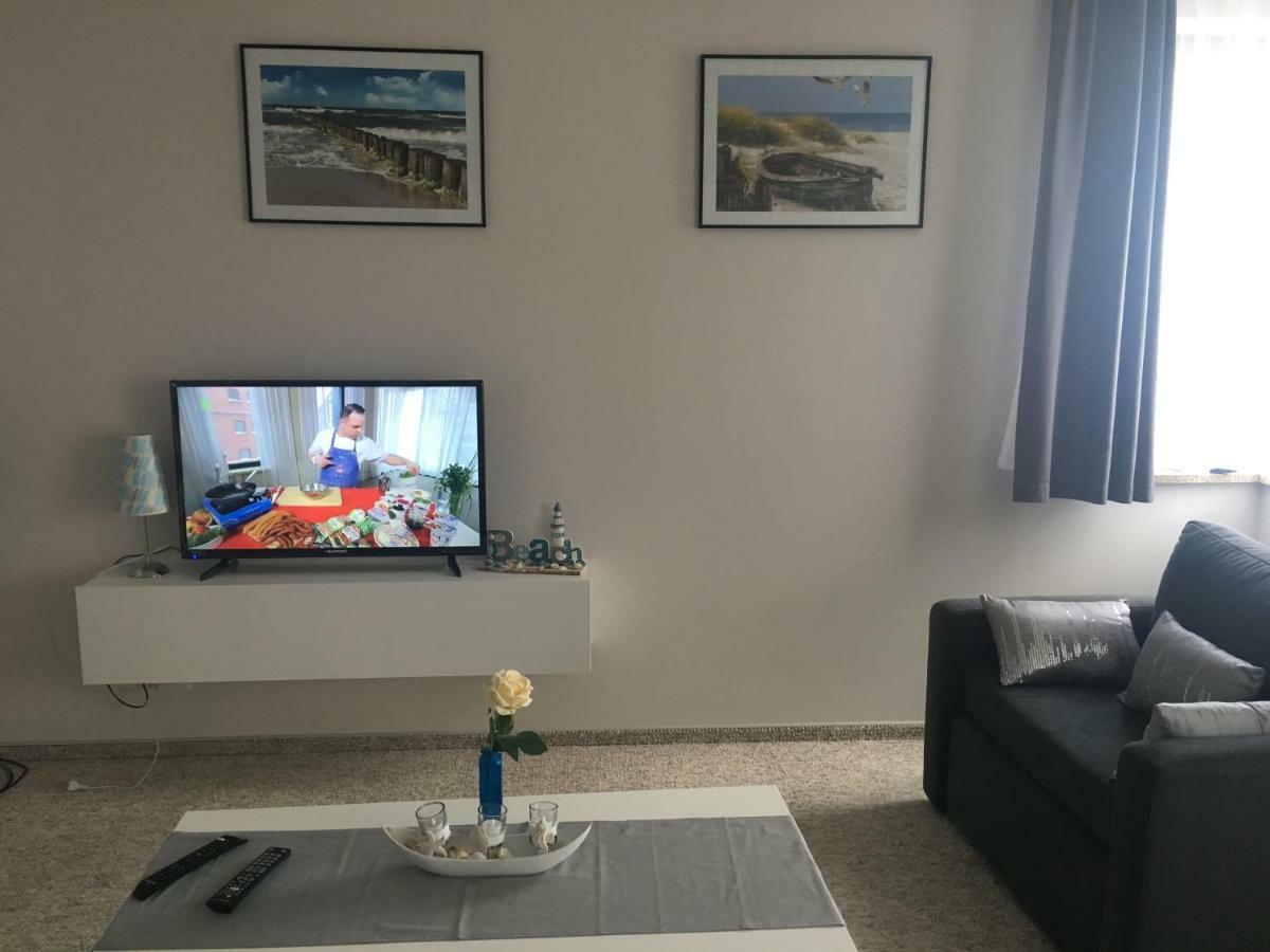 Apartament Sara Łeba Buitenkant foto